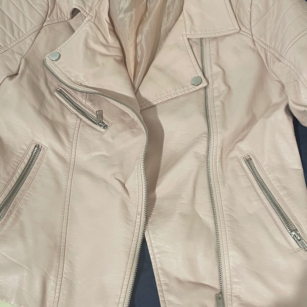 Shirt cropped jacket, blush color , medium